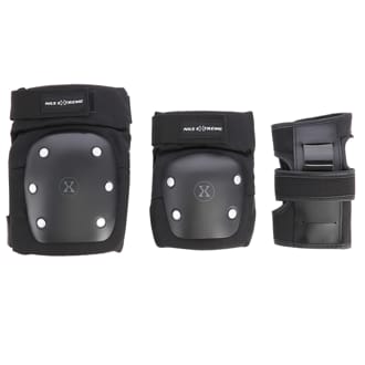 Souprava chr�n��� NILS Extreme H709 �ern�-st��brn�